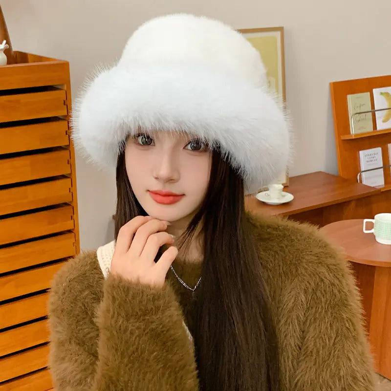 Amy Women's Winter Plush Hat (Single Item)